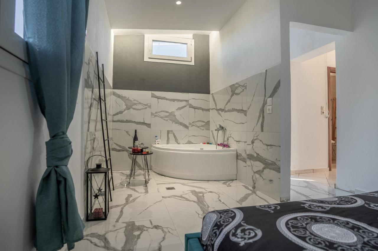 Villa Aktis With Freshwater Pool And Sea View Sissi Exteriér fotografie